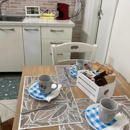 Lazzarella *