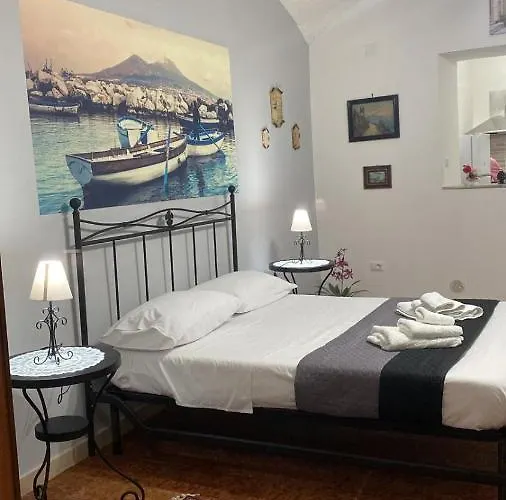 Lazzarella Semesterbostad *